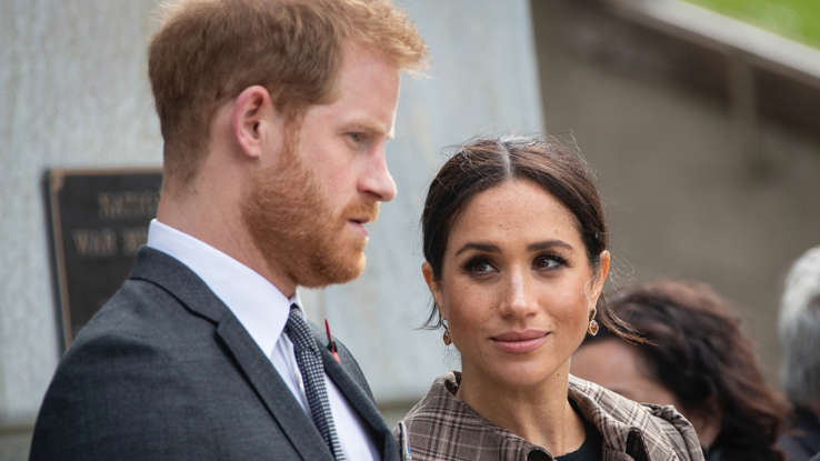 PrinceHarry&MeghanMarkleCrossedTheWatersForAQuietLife_Harry’sFriendsConcernedAboutHowFarHarryIsGoingWithStatementInSpareBook